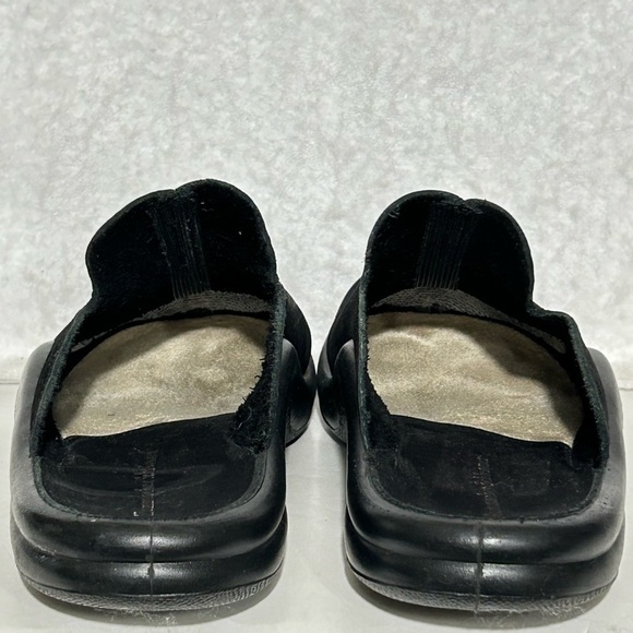 Hammacher Schlemmer Black Walk On Air Slip On Mules Shoes SZ EU 38 US 8-8.5 - Picture 4 of 12